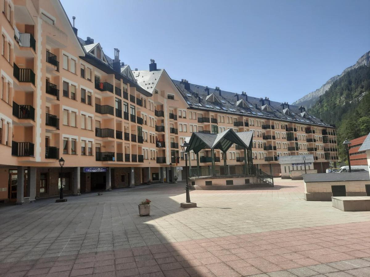 Acogedor Y Calido Apartamento Con Vistas A La Montana Canfranc Extérieur photo